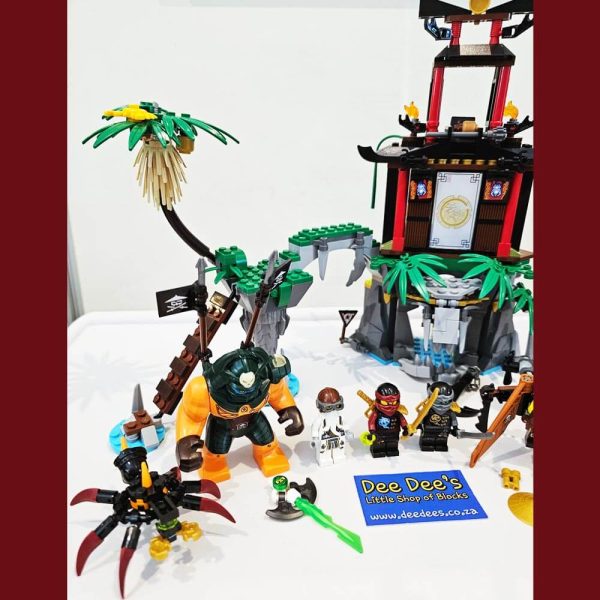 Lego set 70604 - Tiger Widow Island