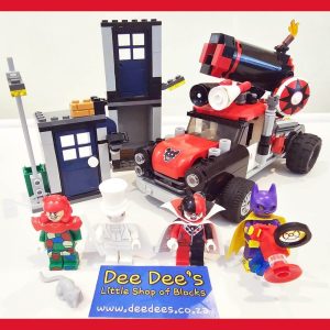 Lego set 70921 - Harley Quinn Cannonball Attack