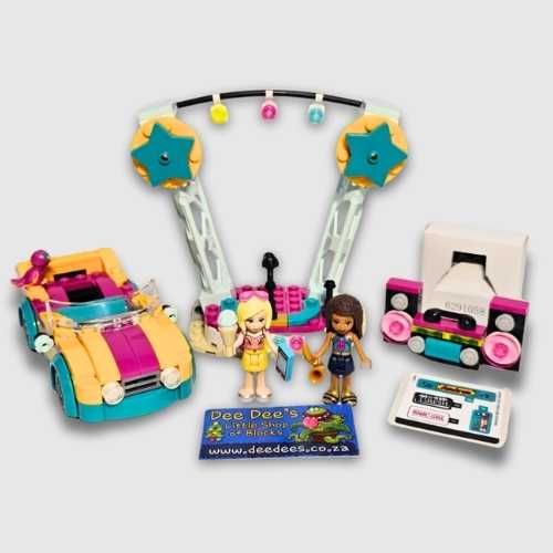 41390 - Andrea's Car & Stage